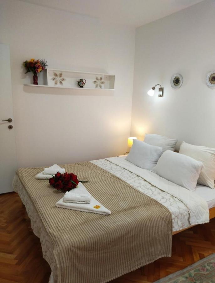 Palace Luxury Apartments The Heart Of Belgrado Exterior foto