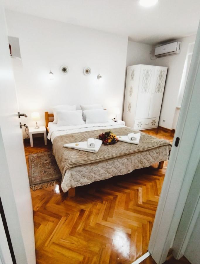Palace Luxury Apartments The Heart Of Belgrado Exterior foto